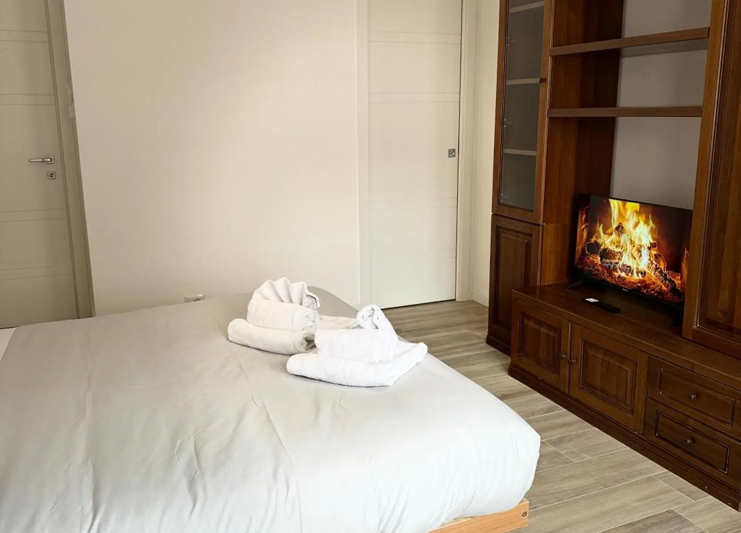 Cerreto Suite Housing Rome