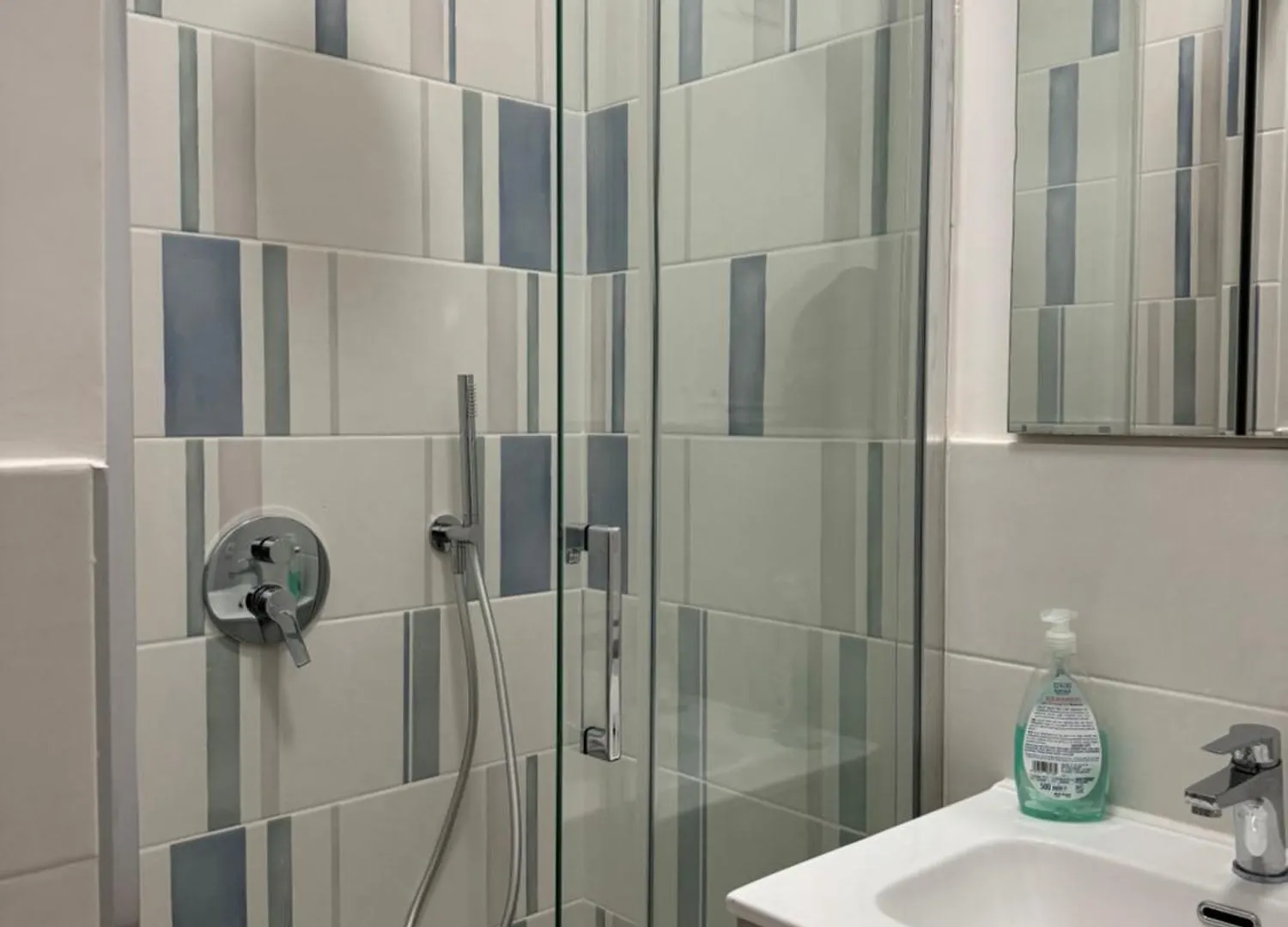 Cerreto Suite Housing Rome